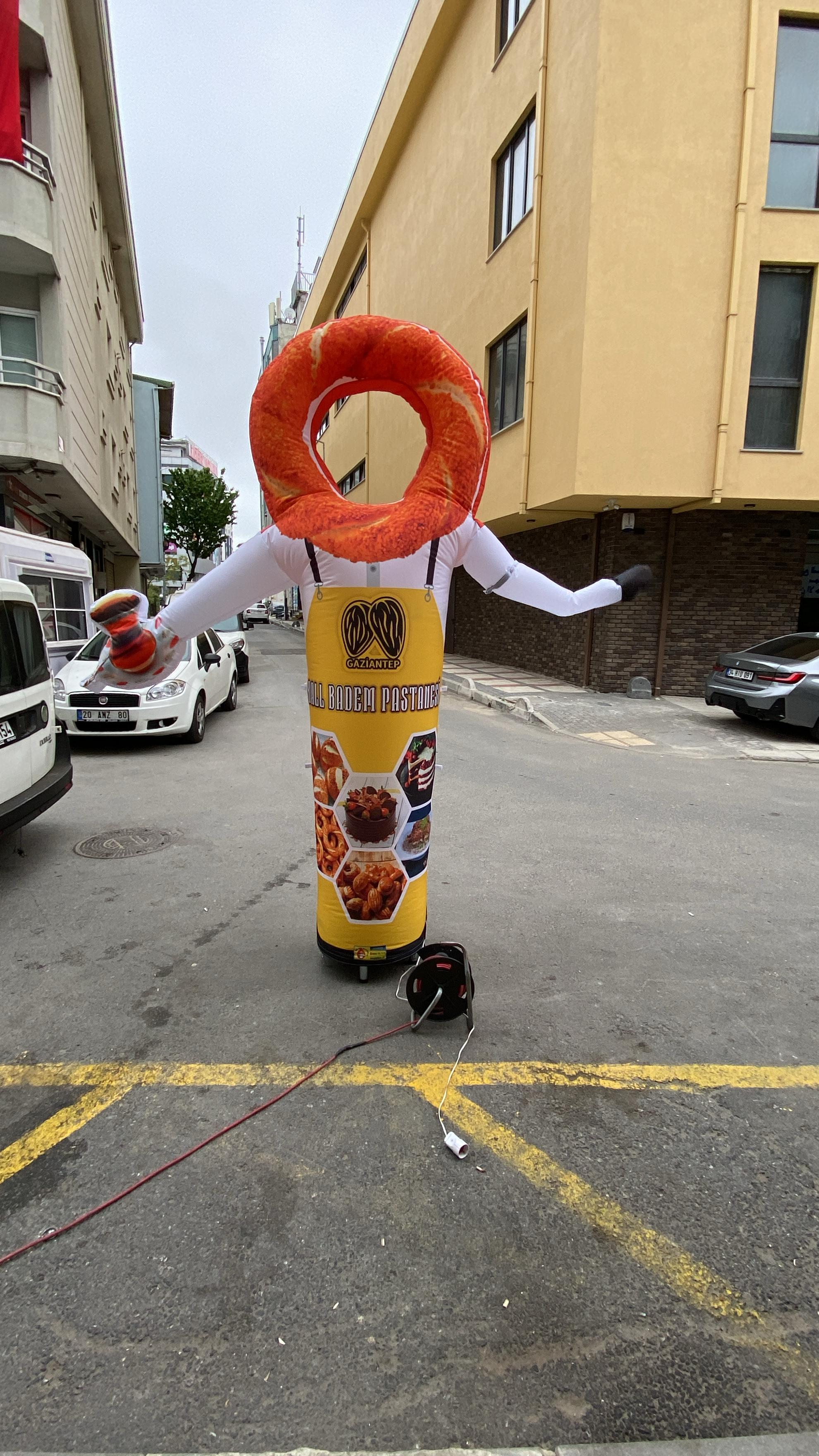 Simit Gevrek Şeklinde Reklam Maskotu Gelgel Balonu
